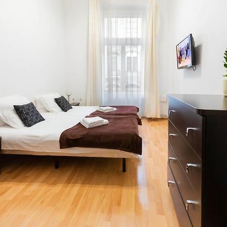 Navigator Apartments Красков Екстериор снимка