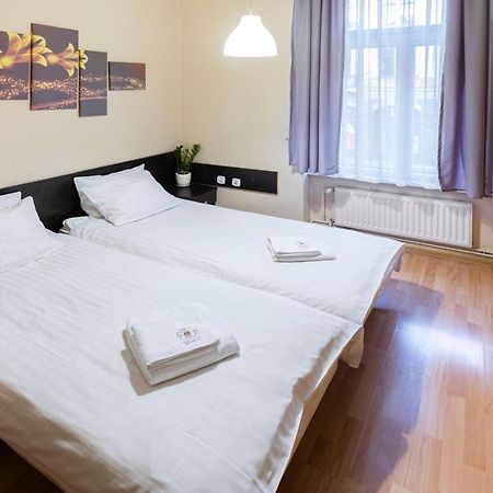Navigator Apartments Красков Екстериор снимка