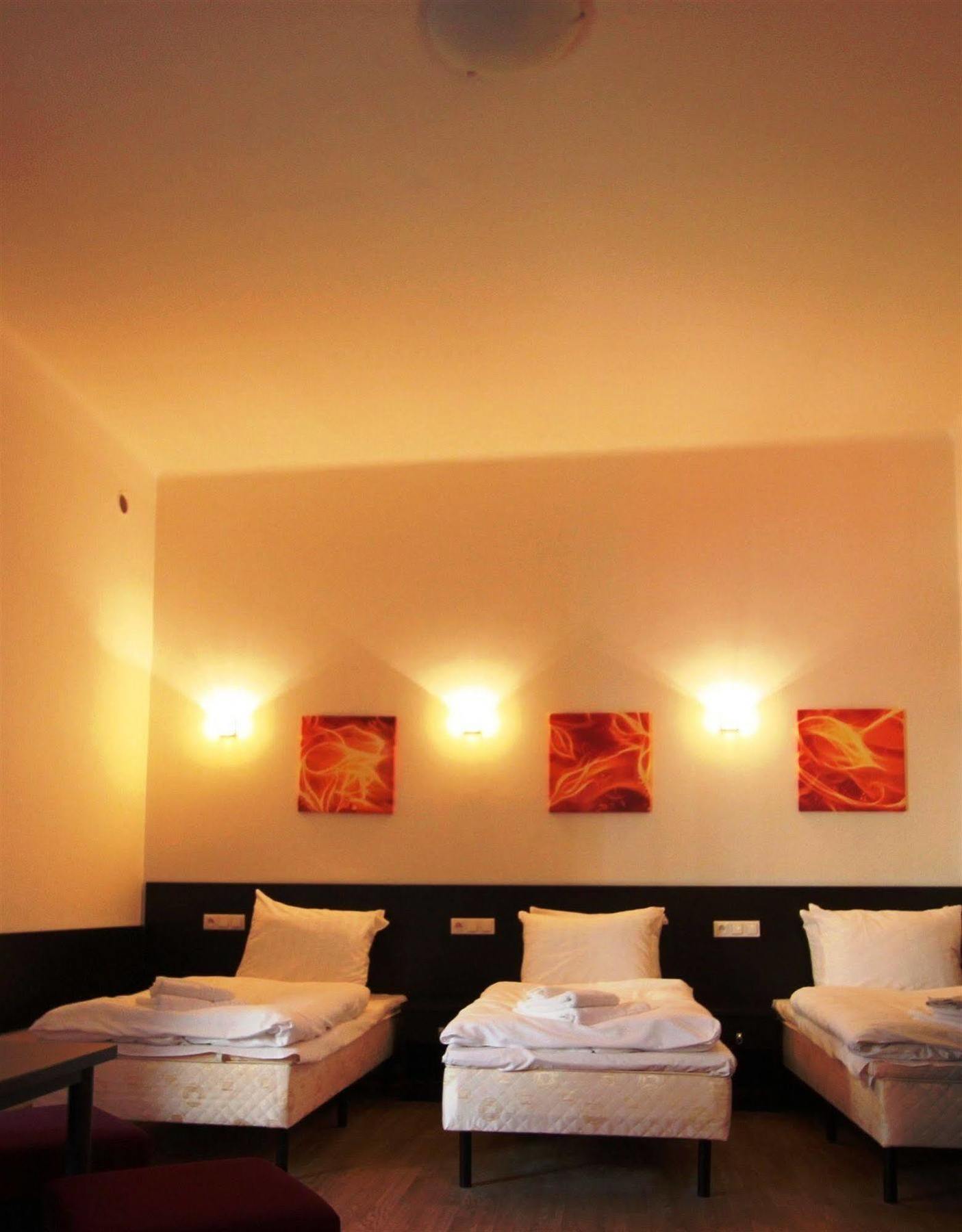 Navigator Apartments Красков Екстериор снимка