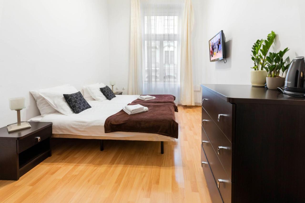 Navigator Apartments Красков Екстериор снимка