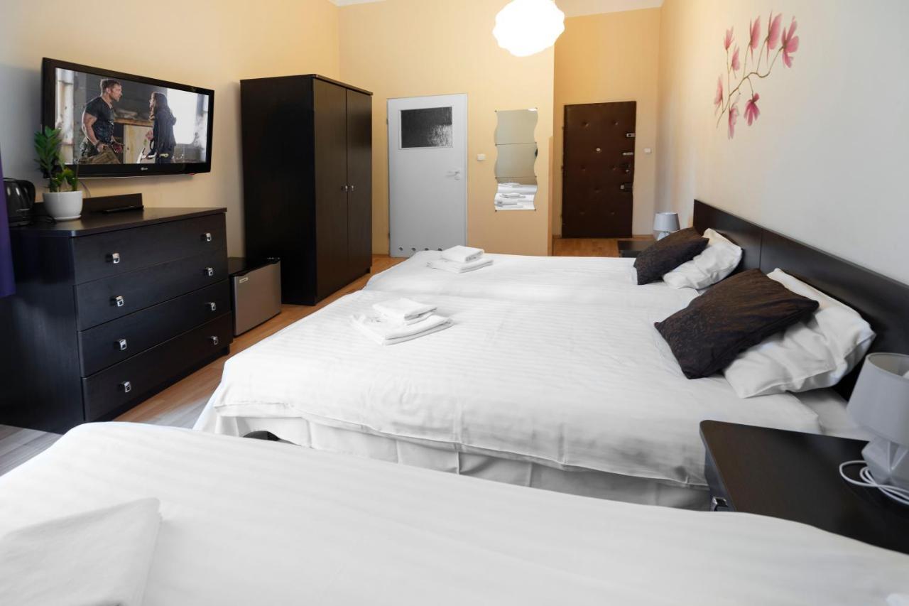 Navigator Apartments Красков Екстериор снимка